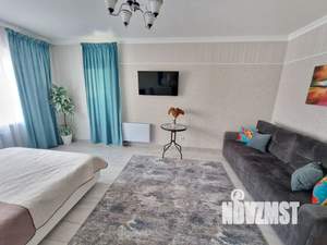 1-к квартира, посуточно, 40м2, 3/10 этаж