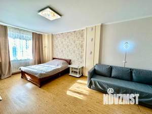 1-к квартира, посуточно, 38м2, 7/16 этаж