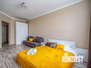 1-к квартира, посуточно, 37м2, 1/1 этаж