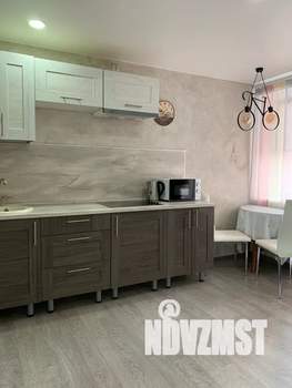 Студия квартира, посуточно, 32м2, 7/9 этаж