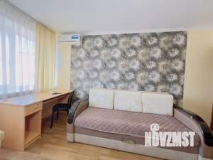 1-к квартира, посуточно, 43м2, 8/10 этаж