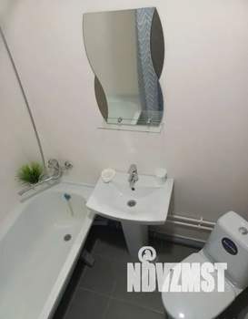 1-к квартира, посуточно, 35м2, 4/10 этаж