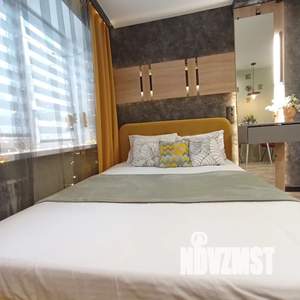 Студия квартира, посуточно, 20м2, 1/5 этаж