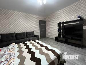 1-к квартира, посуточно, 38м2, 5/19 этаж