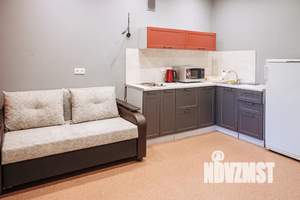 1-к квартира, посуточно, 47м2, 1/2 этаж