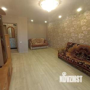 1-к квартира, посуточно, 38м2, 4/5 этаж