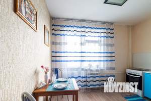 1-к квартира, посуточно, 32м2, 9/10 этаж