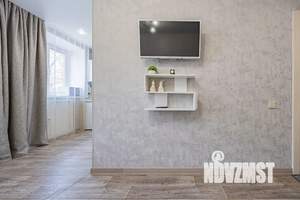 Студия квартира, посуточно, 30м2, 1/5 этаж