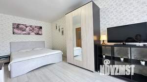 1-к квартира, посуточно, 40м2, 2/10 этаж