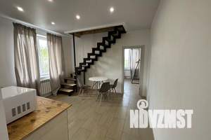 2-к квартира, посуточно, 60м2, 3/3 этаж