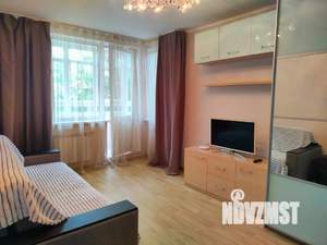 1-к квартира, посуточно, 42м2, 1/5 этаж