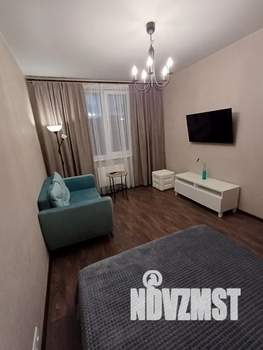 1-к квартира, посуточно, 35м2, 3/24 этаж
