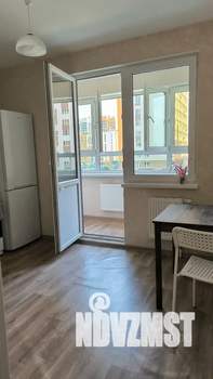 1-к квартира, посуточно, 42м2, 1/17 этаж