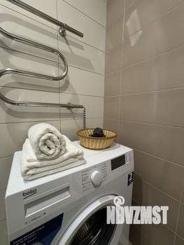 1-к квартира, посуточно, 35м2, 4/10 этаж