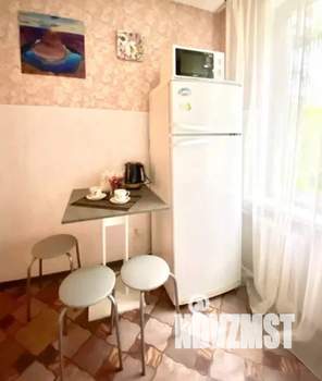 1-к квартира, посуточно, 36м2, 3/5 этаж