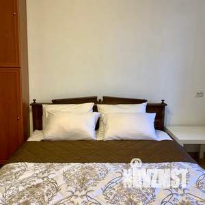 1-к квартира, посуточно, 42м2, 3/5 этаж