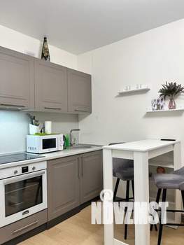 Студия квартира, посуточно, 25м2, 10/19 этаж