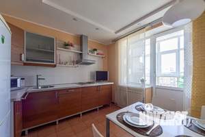 2-к квартира, посуточно, 48м2, 6/10 этаж