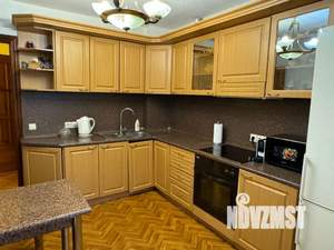 3-к квартира, посуточно, 82м2, 1/10 этаж