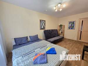 1-к квартира, посуточно, 35м2, 4/10 этаж