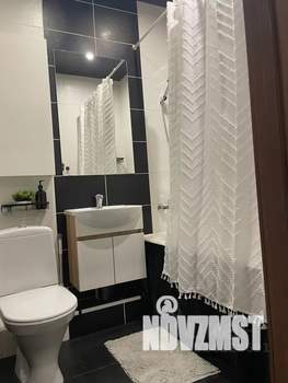 1-к квартира, посуточно, 37м2, 10/25 этаж