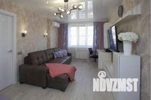 1-к квартира, посуточно, 42м2, 4/10 этаж