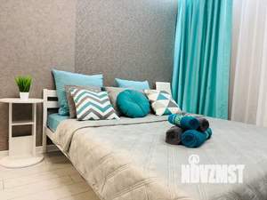 1-к квартира, посуточно, 42м2, 15/19 этаж