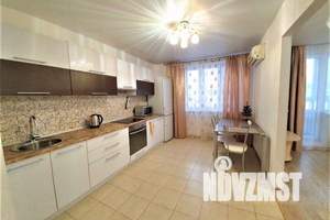 2-к квартира, посуточно, 72м2, 2/17 этаж