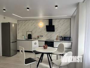 1-к квартира, посуточно, 80м2, 1/1 этаж