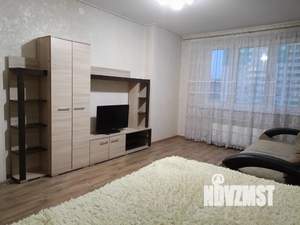 1-к квартира, посуточно, 38м2, 13/27 этаж