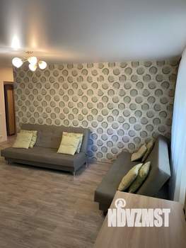 3-к квартира, посуточно, 60м2, 1/1 этаж