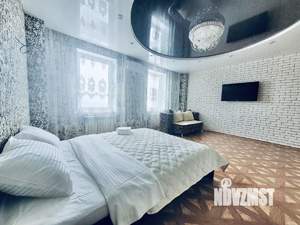 3-к квартира, посуточно, 110м2, 1/1 этаж