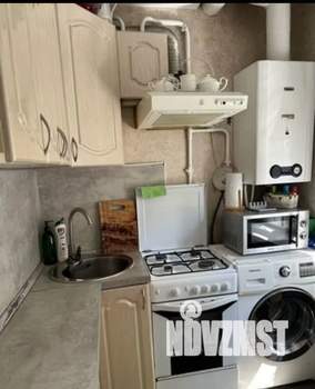 2-к квартира, посуточно, 38м2, 1/2 этаж