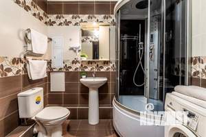 1-к квартира, посуточно, 43м2, 1/1 этаж