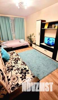 1-к квартира, посуточно, 35м2, 1/1 этаж