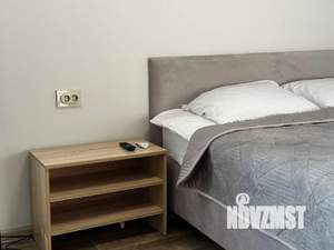 1-к квартира, посуточно, 37м2, 4/9 этаж