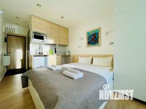 Студия квартира, посуточно, 17м2, 1/9 этаж