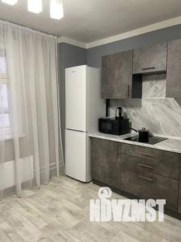 1-к квартира, посуточно, 42м2, 12/17 этаж