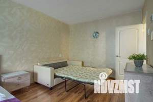 1-к квартира, посуточно, 35м2, 4/9 этаж