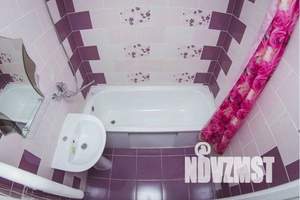 1-к квартира, посуточно, 43м2, 5/8 этаж