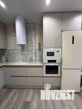 1-к квартира, посуточно, 50м2, 1/1 этаж