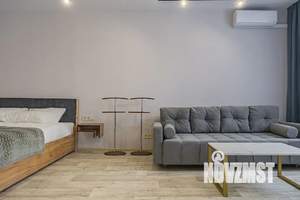 Студия квартира, посуточно, 38м2, 3/4 этаж