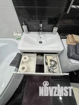 Студия квартира, посуточно, 27м2, 19/25 этаж