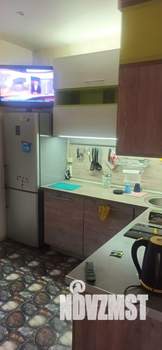1-к квартира, посуточно, 46м2, 1/18 этаж
