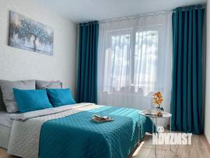 1-к квартира, посуточно, 40м2, 11/18 этаж