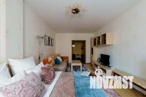 1-к квартира, посуточно, 53м2, 3/9 этаж