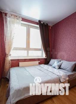 Студия квартира, посуточно, 33м2, 10/25 этаж