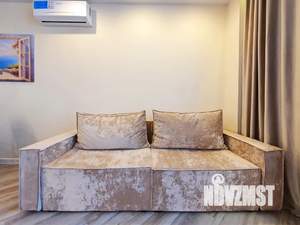 1-к квартира, посуточно, 42м2, 8/17 этаж