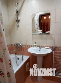 1-к квартира, посуточно, 35м2, 2/10 этаж