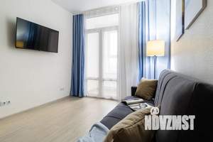 1-к квартира, посуточно, 38м2, 7/19 этаж